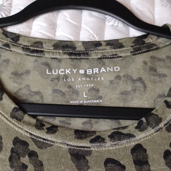 Lucky Brand Olive Leopard Print Women's Top - Picture 2 of 2